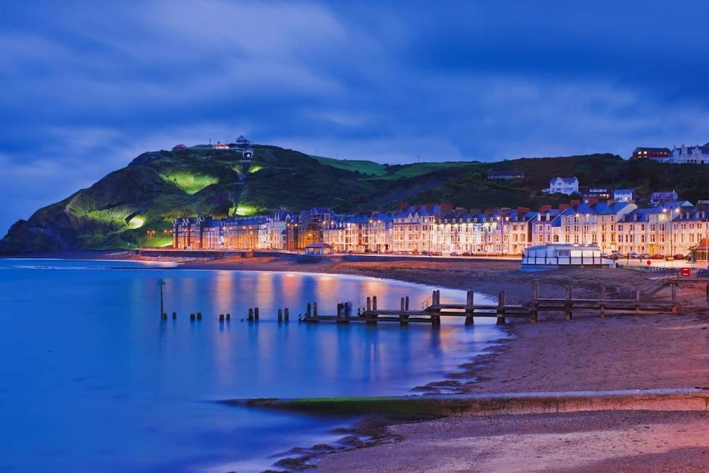 Sunny View Apartment Aberystwyth
